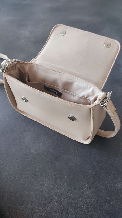 Дамски чанти лот 8лв бр