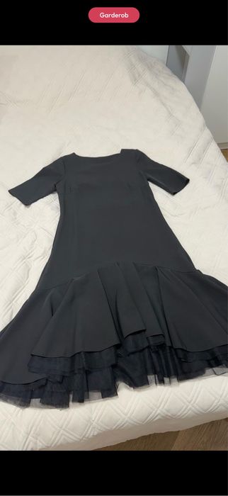 Продам черное платье