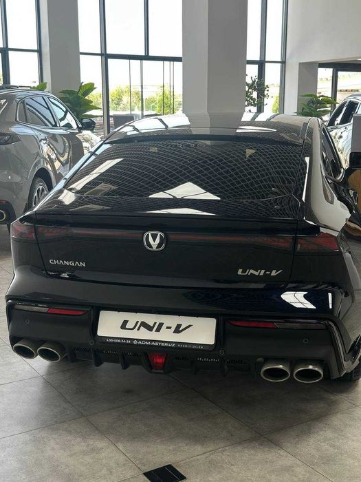 Changan UNI-V Raxat