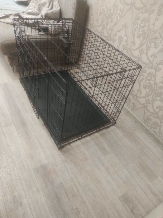 Продам клетку для собак