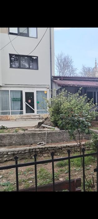 Se vinde apartament / spațiu comercial