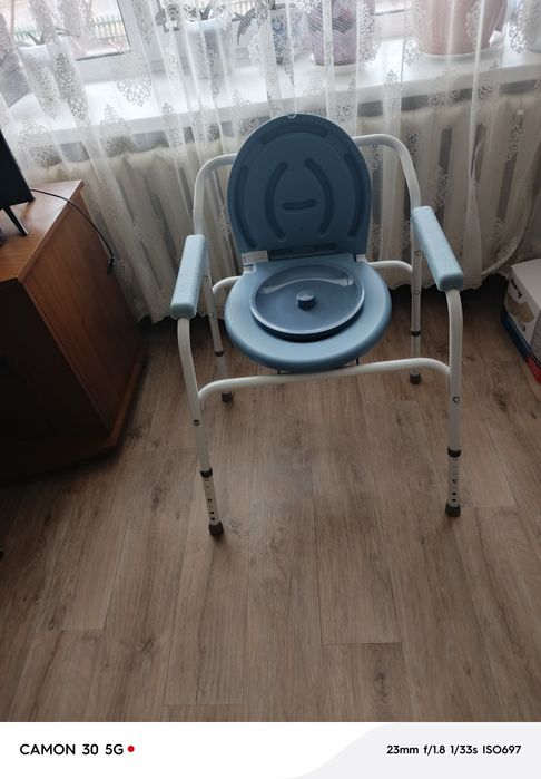 Кресло  - туалет