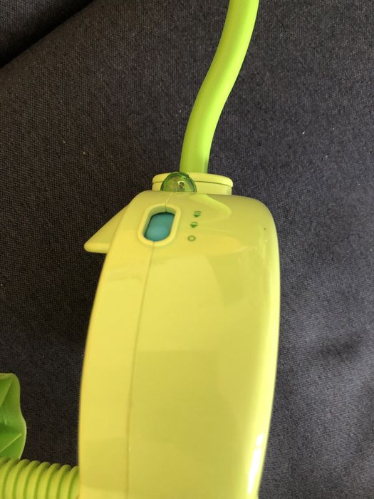 Музикална играчка тип въртележка за закрепяне към детско бебешко легло