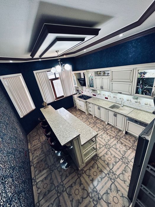 Дом с участком. Обод махаля.