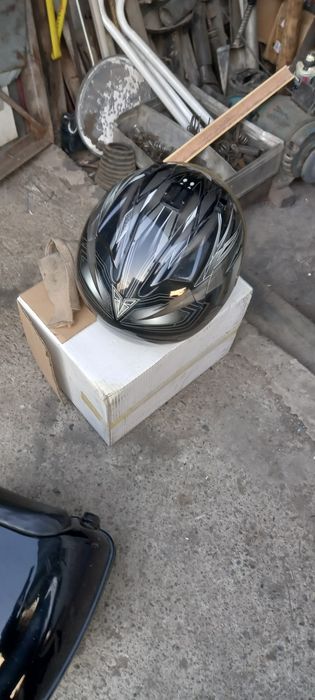 Мотоциклетный шлем каска