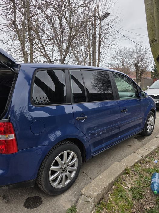 VOLKSWAGEN Touran 2005 — imagine 2