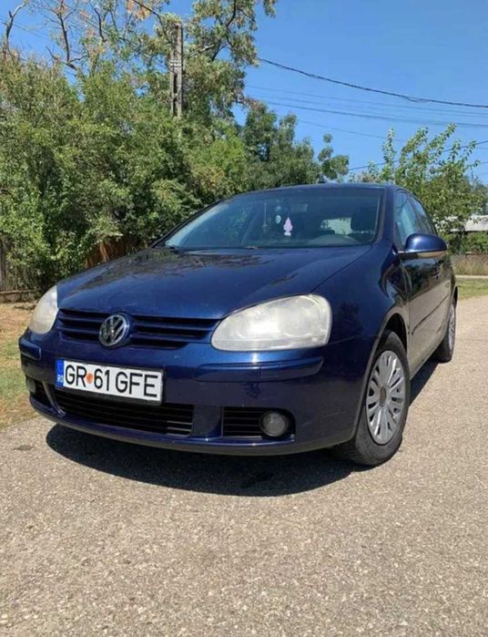 Volkswagen Golf 5, an 2006, echipat cu motor 1.9 TDI diesel