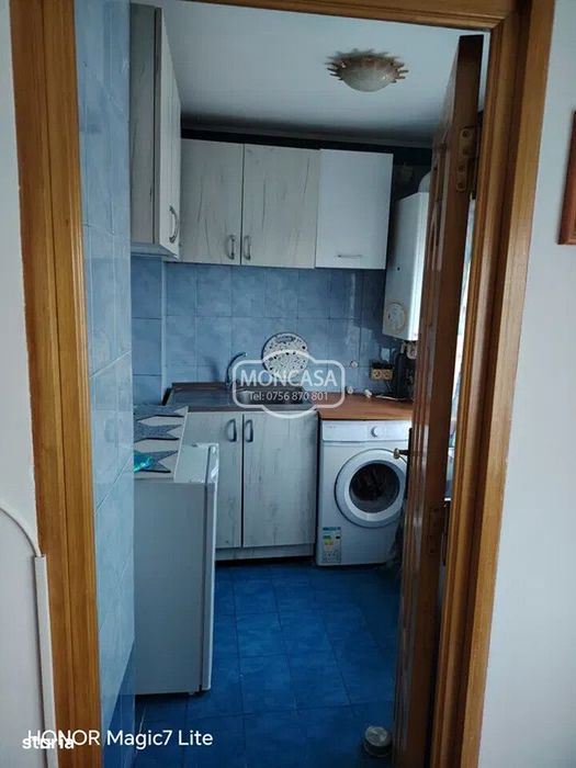 Garsoniera zona Catamarasti Deal, etaj 3