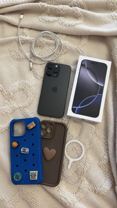 Продается Iphone 16 pro max 512GB