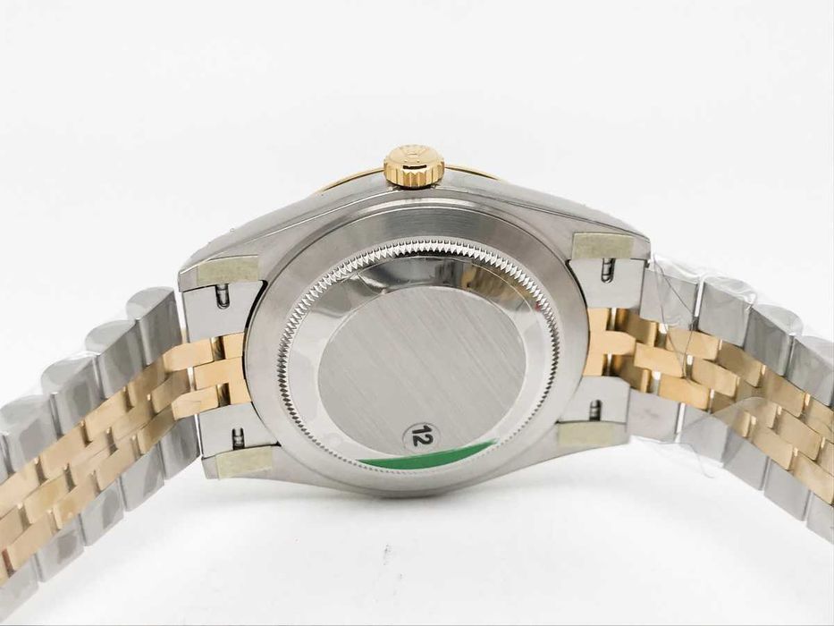 Rolex Datejust 41mm Жълто злато Fluted Bezel Сребрист циферблат Jubilee – реални снимки