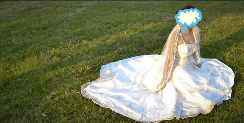 Rochie mireasa cu trena