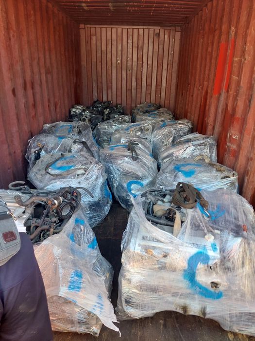 Двигатель матор каробка Тойота 10 20 объём 2.2 3