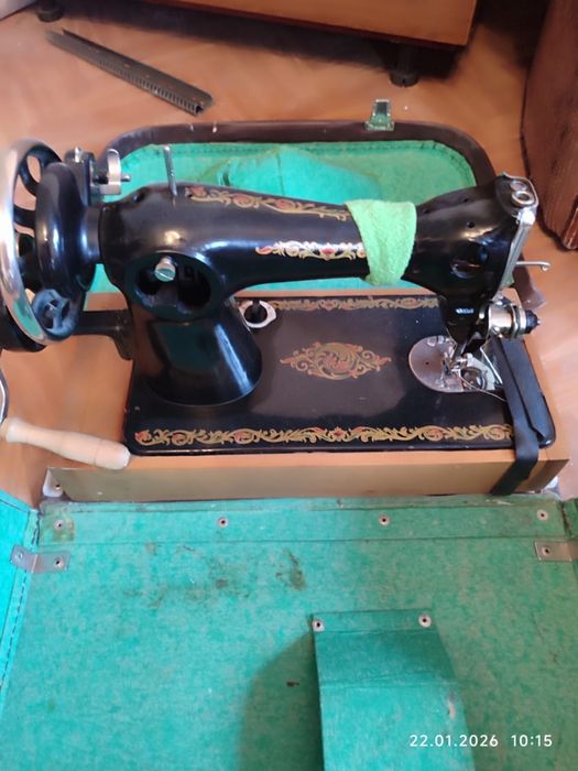 Швейная машинка, раритетная