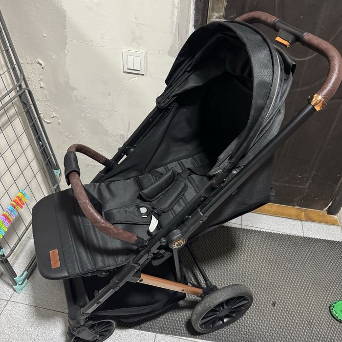 Продам коляску бу