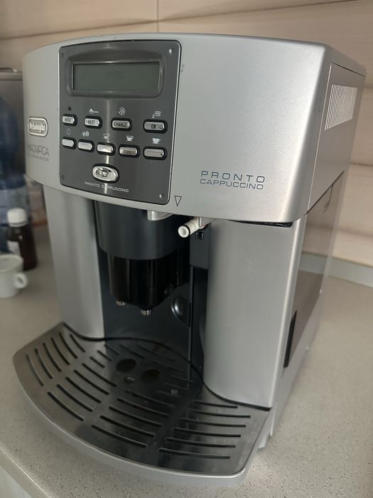 Delonghi magnifica elegance