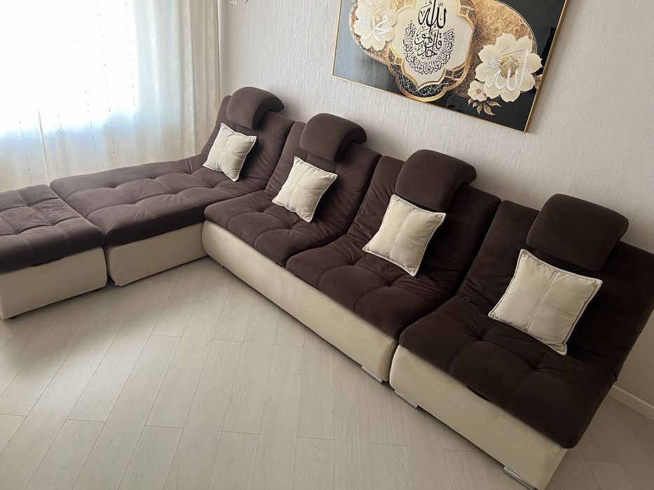 Диван угловой с креслом и пуфиком