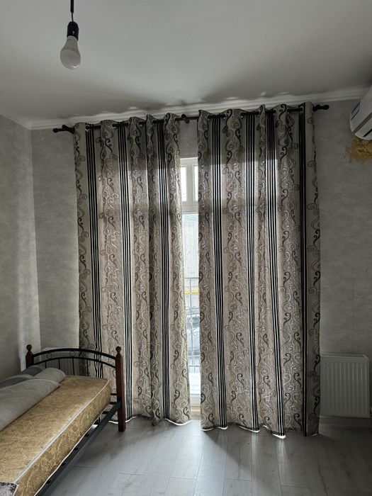 Карниз занавески вместе общий