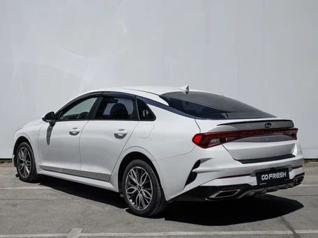Kia K5 2021год.2.0 LPG Само на части