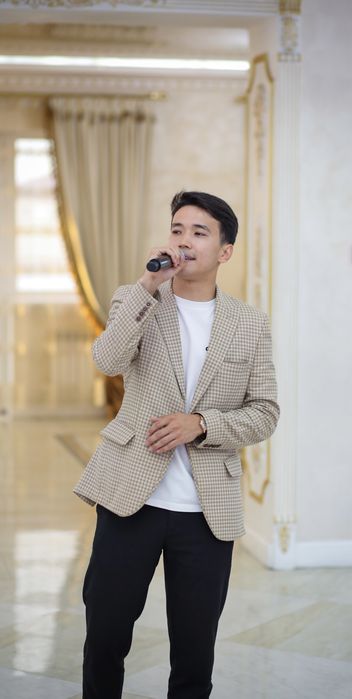 Тамада, шоумен певец Астана