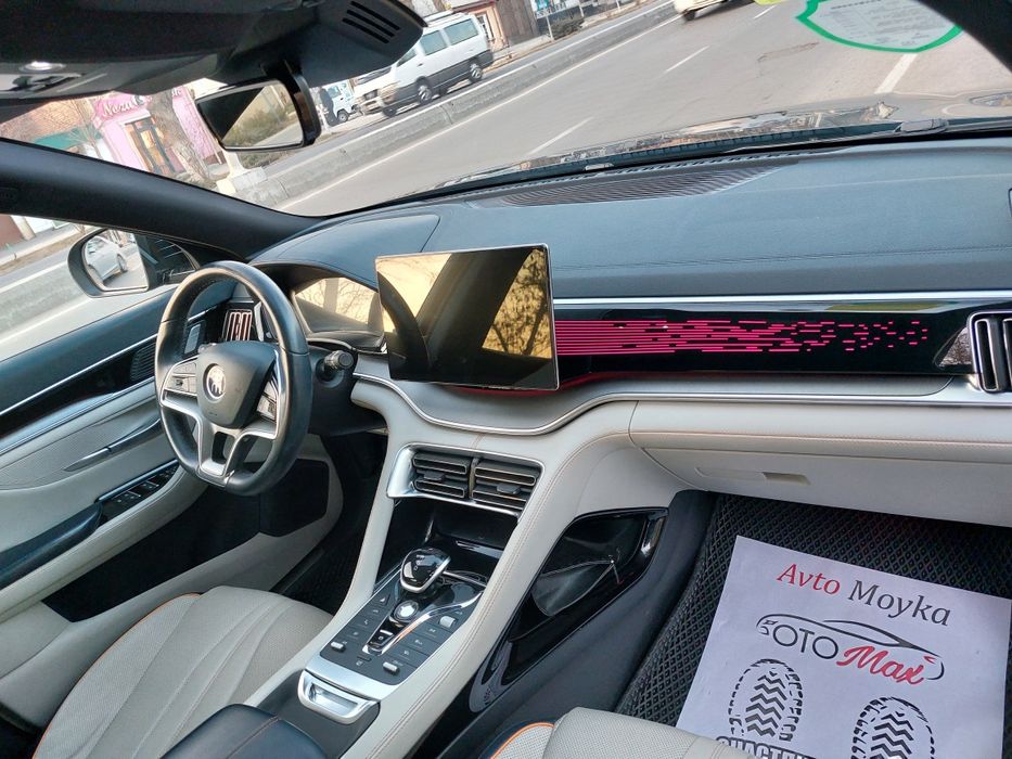 BYD song plus flagship