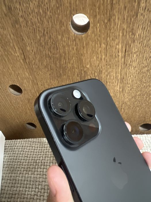 iPhone 16 Pro…..