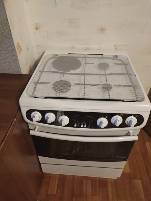 Продам газ плиту