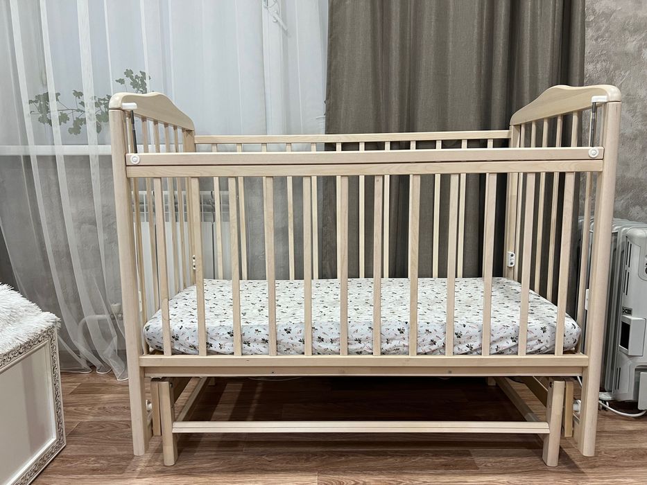 Кроватка детская