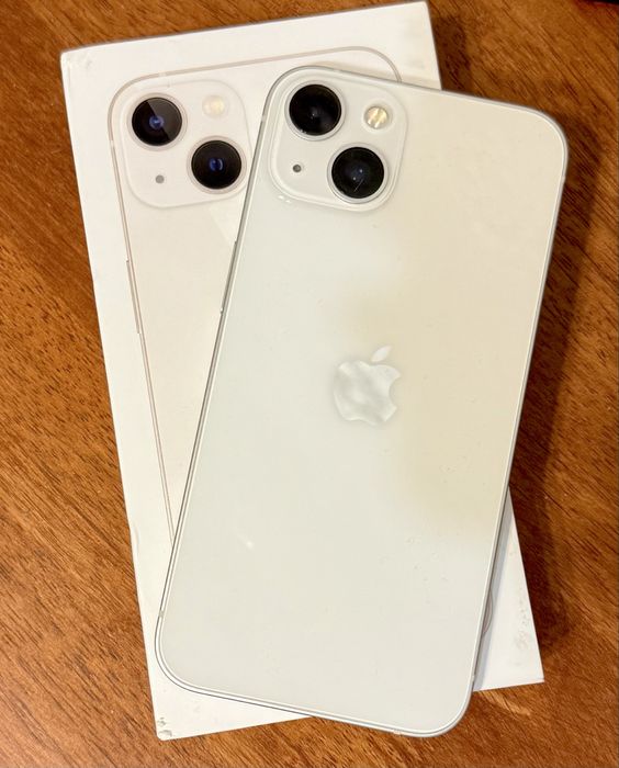 IPhone 13 в хорошем состоянии