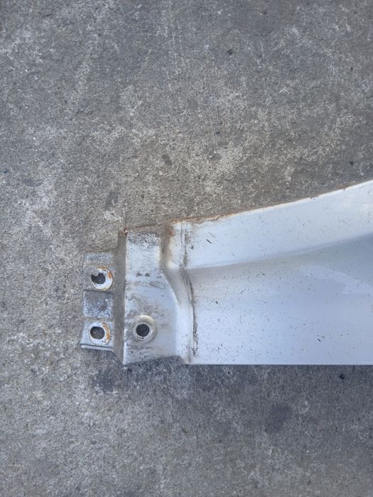 Калник преден десен за Фолкваген Пасат Б 5.5 Комби-VW  Passat B5,5