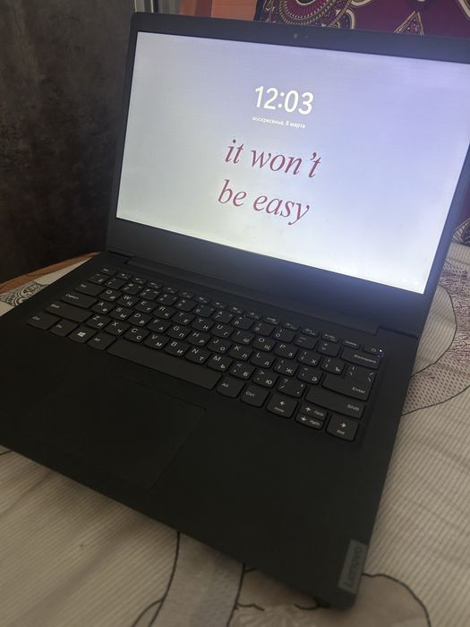 Срочно продается Lenovo с 8 GB RAM и 128 GB SSD