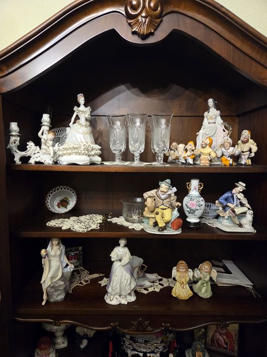 Bibelouri din porțelan