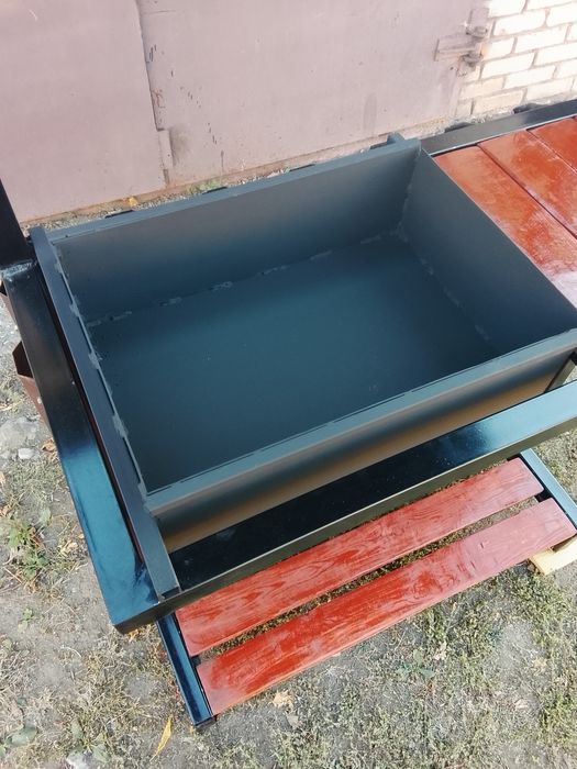 Продам мангал с крышей
