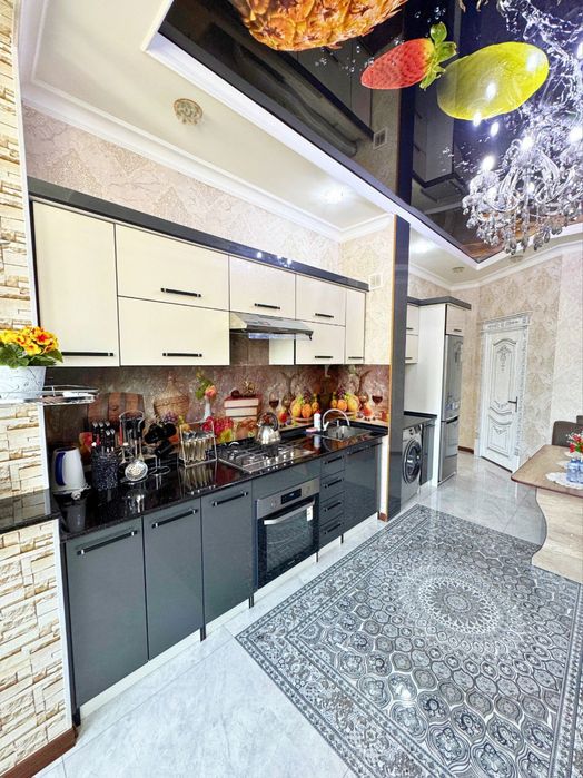 Булварда жойлашган шинам ва тоза уй шахримиз мехмонлари учун