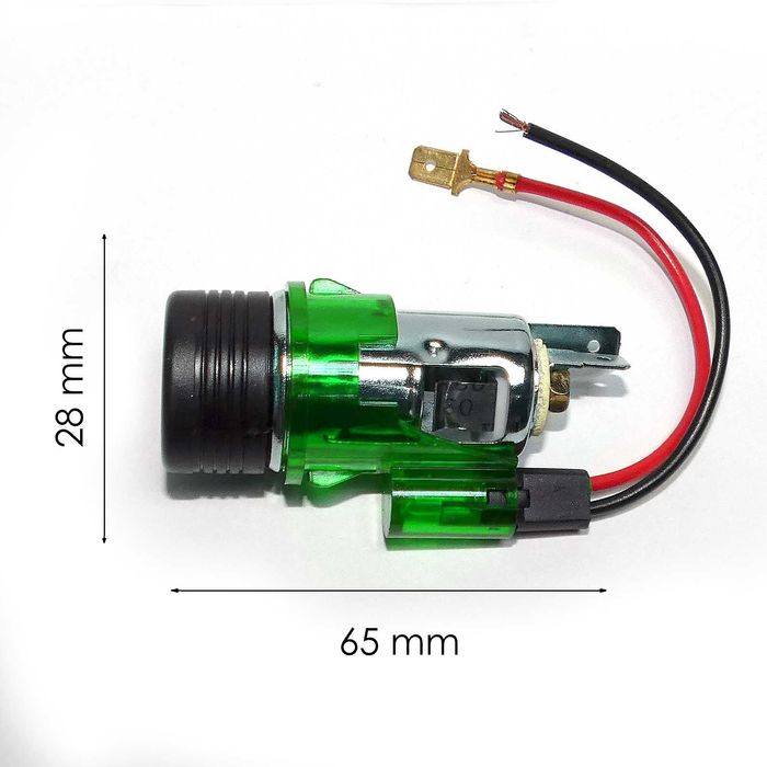 Универсална запалка за автомобил 12V с LED подсветка 28-29мм - различни цветове