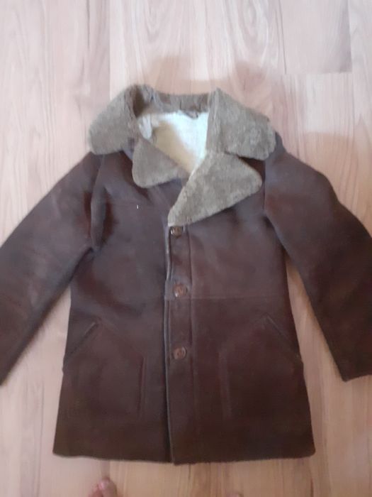 Мъжки кожуси от естествена кожа