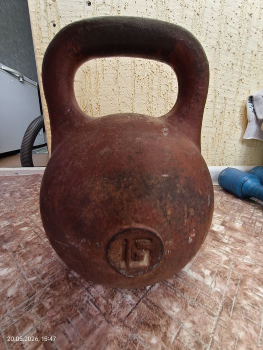 Продам гирю 16кг