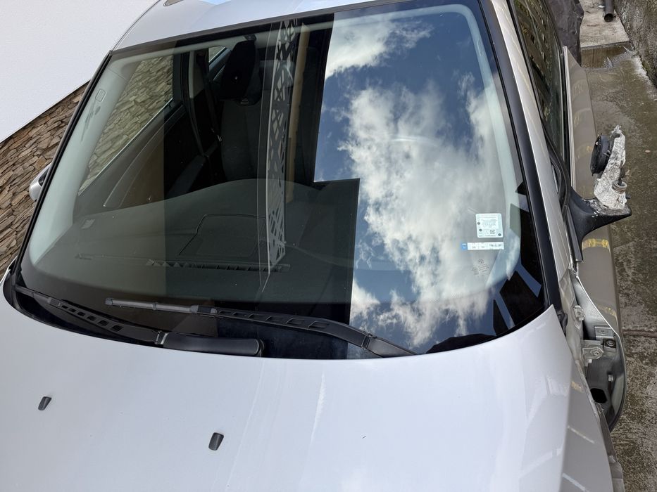 БМВ Е60 523i на части