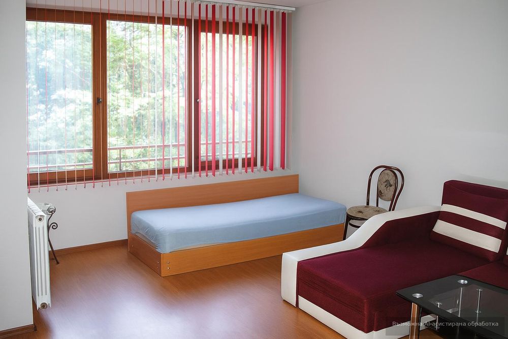 Дава се под наем Двустаен апартамент в София, Център - 60 кв.м за 548.25 € - Снимка #1