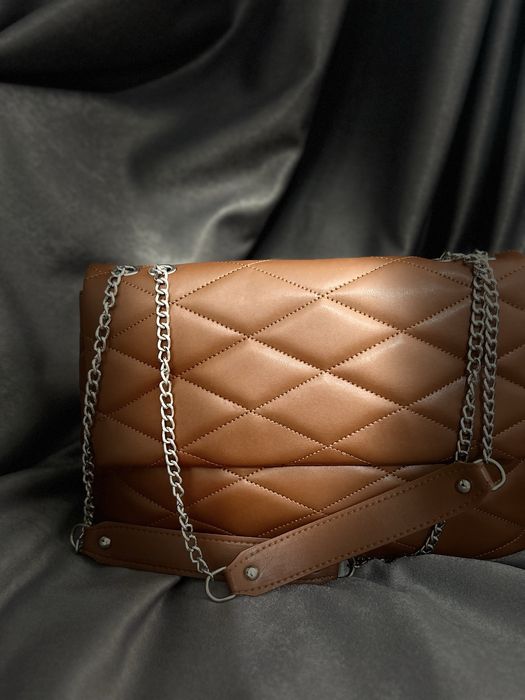 сумки новые по 2000