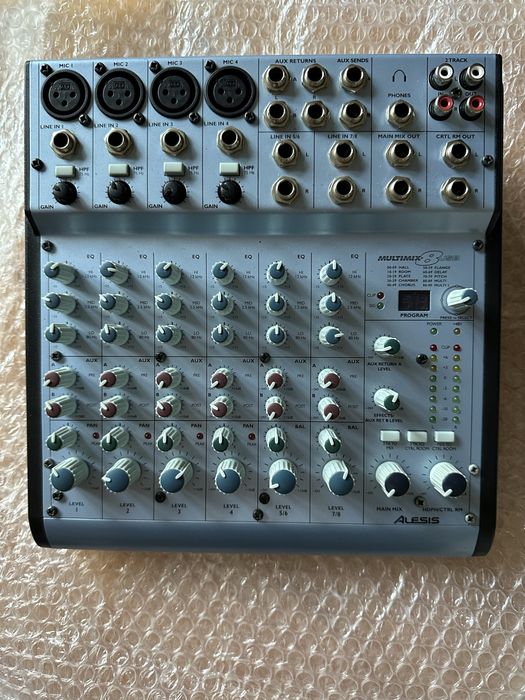 Alesis  Multimix 8 ( 4моно + 2 стерео + USB )