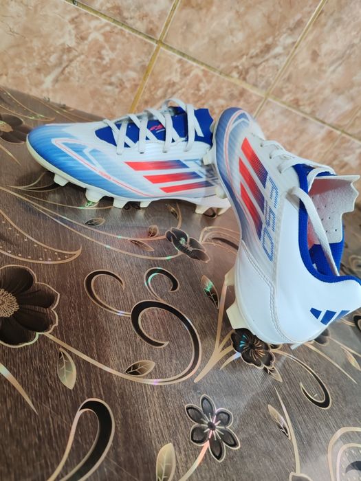 Ghete de fotbal F50 Adidas