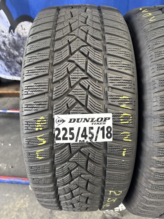 225/45/18 Dunlop M+S RSC