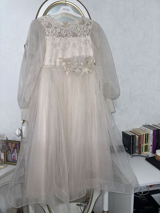 Платье новое для девочек