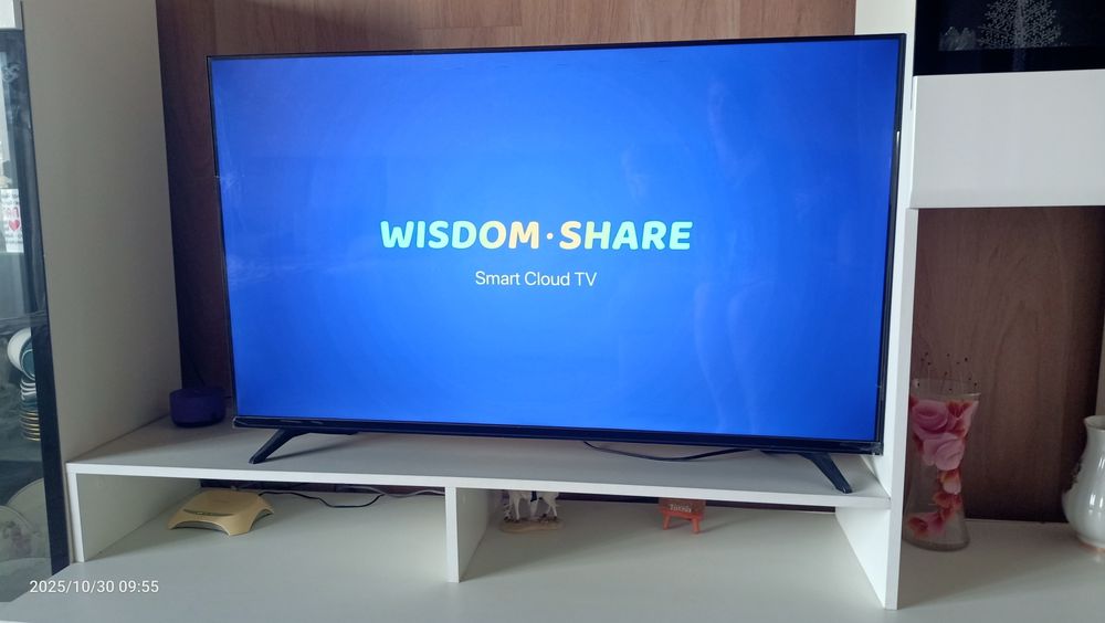 Продам телевизор