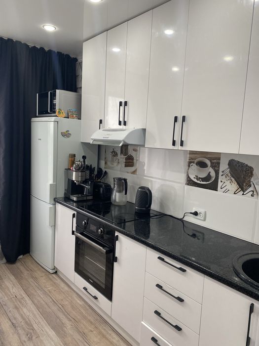 Продам 3х ком улучшенную квартиру