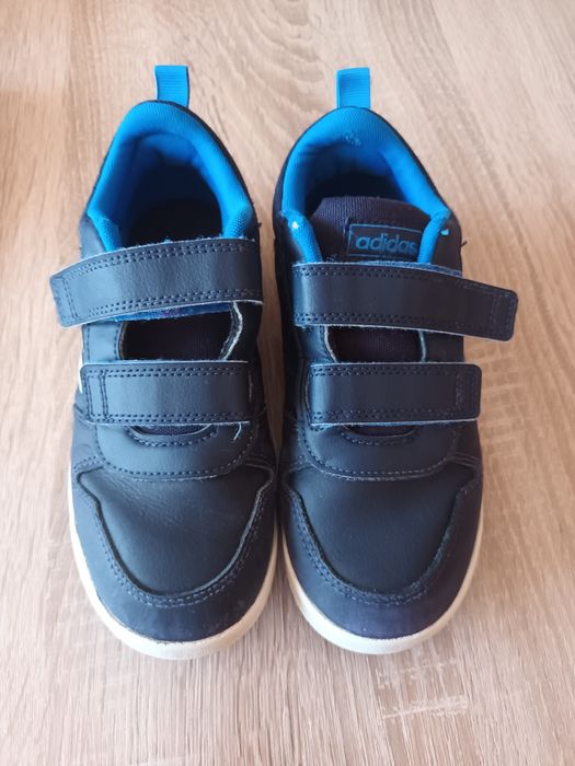 Обувки Adidas  оригинални
