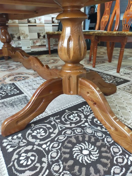 Гостиничный стол