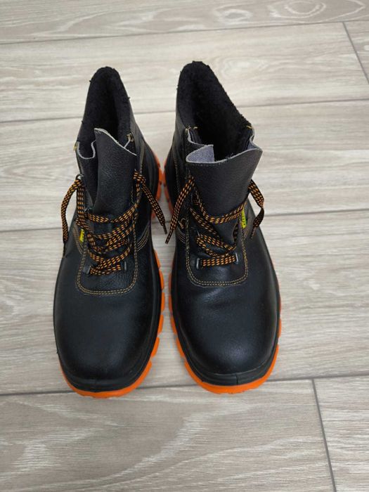 Спецодежда и спецобуь (зимняя)