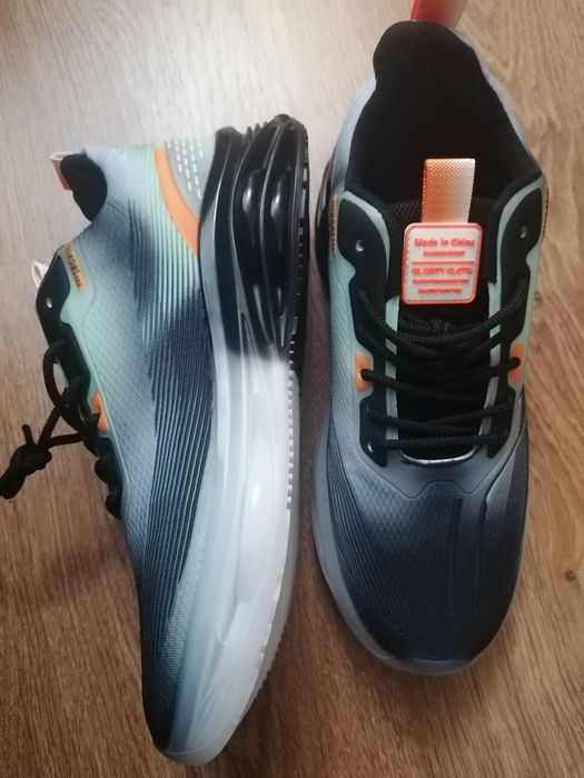 Нови мъжки летни маратонки