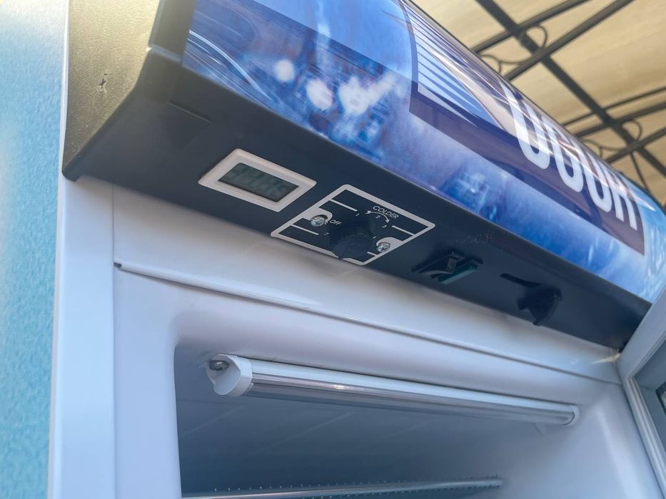 Витриннный морозильник Ugur -12°c va -22°c  Гарантия 3 года